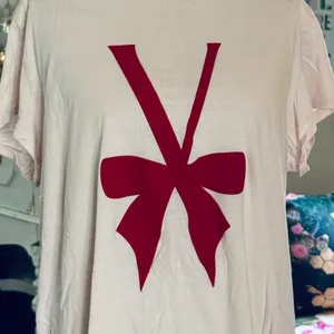 Victoria’s Secret Short Sleeve Night Shirt Light Pink With Red Velour Bow Sz XL thumbnail 4