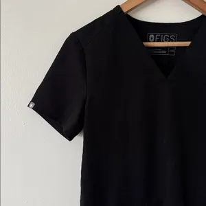 Figs XXS Casma Three-Pocket Scrub Top in Black thumbnail 8