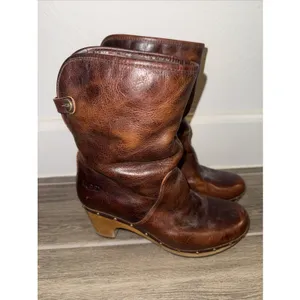 UGG Australia Lynnea II Leather Clog BOOTS Leather Fold Sz 7 Sheepskin‎ Lined thumbnail 3
