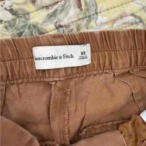 Abercrombie & Fitch brown wide leg trousers Pants thumbnail 3