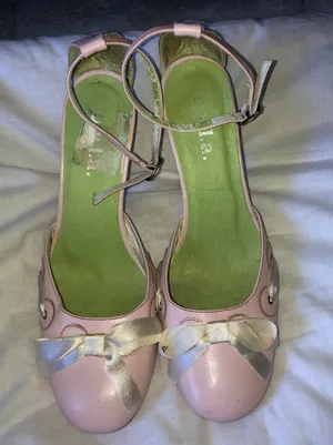 N.Y.L.A. Vintage Strappy Heels thumbnail 5