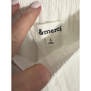 &merci off white embrodiered shorts size large thumbnail 3