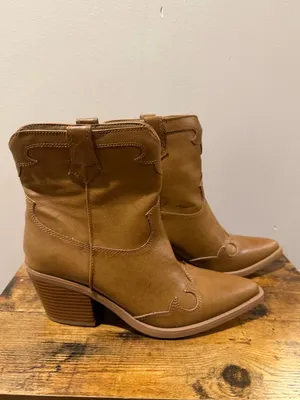 Sun and Stone Women's Tan Western Ankle Boot 7 thumbnail 4