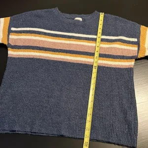 Hem‎ and Thread Blue Striped Crewneck Sweater Pink Gold White Knit Small thumbnail 3
