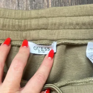 Guess Green Sweats thumbnail 4