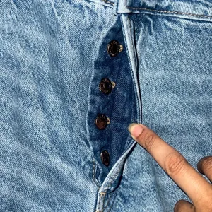 OLD NAVY High-Waisted OG Straight Ripped Jean Size 22 thumbnail 12