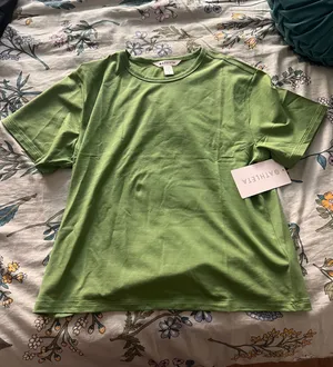 Athleta Essential Tee thumbnail 1