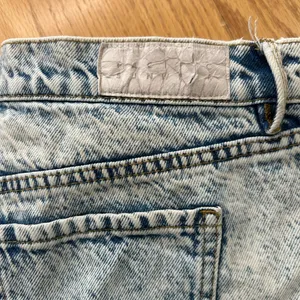 PacSun Women's Size 25 Acid Wash‎ Mom Jeans High Rise Straight Leg Denim thumbnail 11