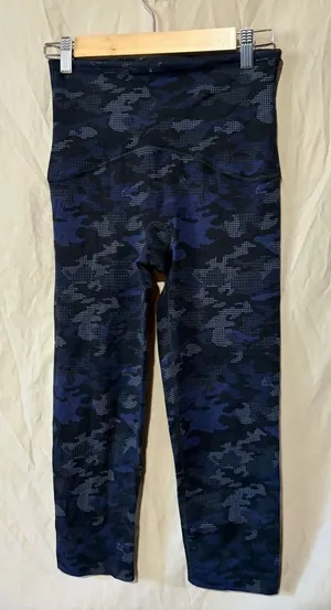 Spanx leggings thumbnail 1