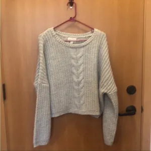Francesca's Size Large Chunky Grey Cable Knit Sweater New with Tags thumbnail 9