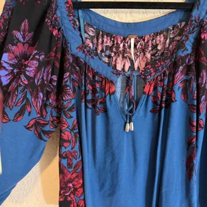Free People Blouse Blue S Womens Floral Boho Peasant Top thumbnail 5