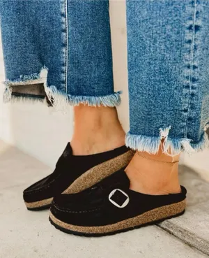 NWOT BIRKENSTOCK women's buckley leather clog in black Size 38 thumbnail 1