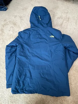 The North Face Women’s DryVent Fleece-Lined 3-in-1 Waterproof Jacket Size Medium (Navy/Lime) thumbnail 4