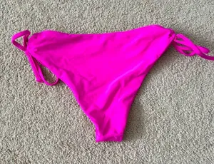 SheIn bathing suit bottoms thumbnail 1