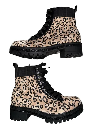 New comfort comfortable cheetah leopard Chelsea hiking boots booties women’s 8 thumbnail 1