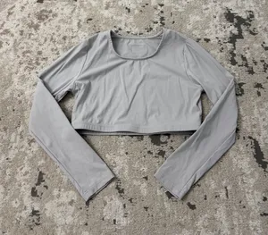 Daily Drills Go! Cropped Long Sleeve Top Size XL in Light Grey thumbnail 1