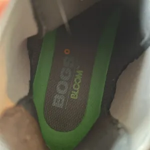 BOGS Cypress Chelsea Boots thumbnail 8