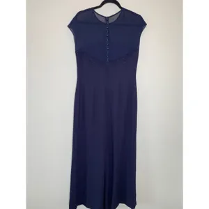 Donna Morgan Navy Blue Formal Maxi Dress Sz 10 Sheer Neckline thumbnail 7