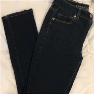 American Eagle Hi Rise Skinny Jean 4 thumbnail 1