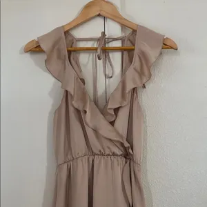 Show Me Your Mumu Samantha Ruffle Wrap Satin Midi Dress Champagne Small‎ thumbnail 3