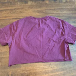 Alphalete Logo T-Shirt Crop Top Women’s Medium Purple Lifestyle Fit thumbnail 2