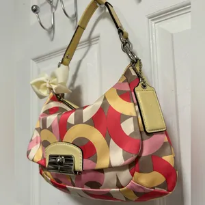 COACH Y2K F22748 Geometric Print Hobo Bag in Red Pink Gold /crossbody bag thumbnail 4