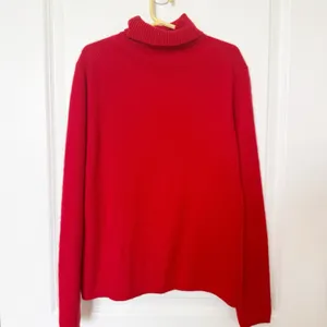 Vintage Pursuits Womens Cashmere Turtle Neck Sweater Small Red Old Money Holiday thumbnail 3