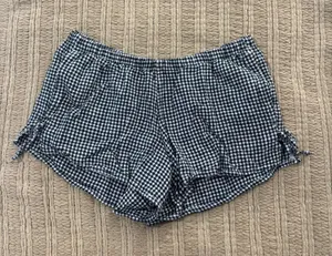 Hollister Gingham Shorts  thumbnail 1
