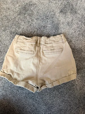American Eagle Khaki Shorts thumbnail 4