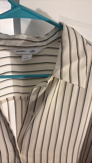 Old Navy Silk Blouse thumbnail 2