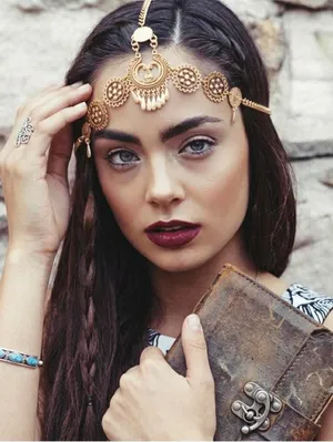 Vintage Style Gold Plated Metal Hollow Head Chain Pendant Head Chain Tassel Flow thumbnail 1