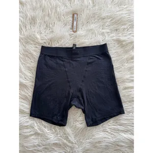 Skims Boyfriend Boxer Onyx Size Small thumbnail 3