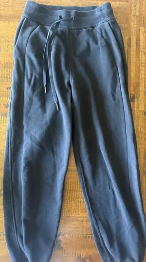 Lululemon scuba joggers-black  thumbnail 1