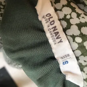 Old Navy Green White Dotted Sleeveless Blouse Tie Neck Tank Top Women’s Size S thumbnail 6