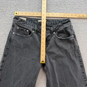 Levis Women W27 L30 Wide Leg Jeans Washed Black 100% Cotton A3566-0000 thumbnail 4