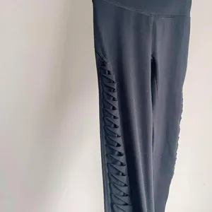 Aerie Black Fleece Lined High Rise Ruffle Pleat Side Leggings Size Small thumbnail 2