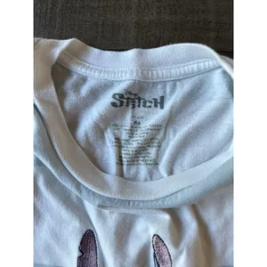 Disney Stitch Women's Light Blue White Stripped Stitch embroidered Tee Size M‎ thumbnail 3