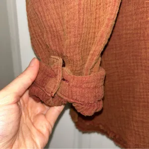 White Birch Rust Button Down Top Women’s Medium thumbnail 5