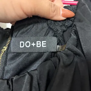 Do+Be Black Satin Bubble Hem Crop Top Long Sleeve Ruched Blouse Size S thumbnail 5