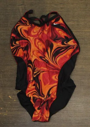Nike Womens Lined Open Back One Piece Swimsuit 16790f35feaae4 Black Red 6 thumbnail 1