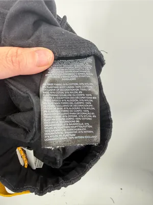 The North Face Women's Field Shorts Black w/ Yellow Belt‎ Size 0 thumbnail 6