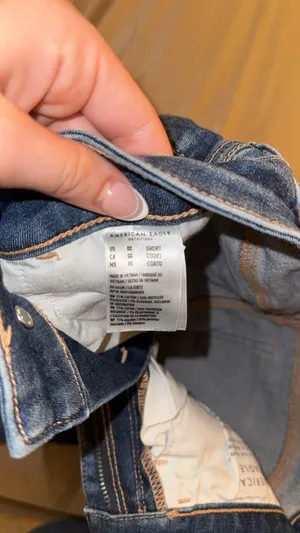High-Rise American Eagle Jeans thumbnail 5