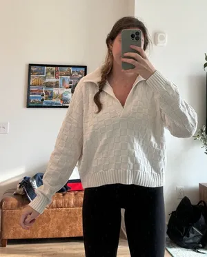 Abercrombie Sweater thumbnail 1