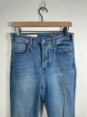 Anthropologie Pilcro‎ The Icon Flare Jeans 29 Blue Button Fly High Rise Denim thumbnail 5