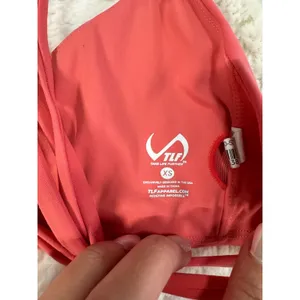 TLF Apparel Sports Bra XS Coral Pink Strappy Back Activewear Gym thumbnail 2