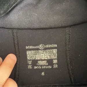 Lululemon Women’s Rare‎ Vintage Define Jacket Luon Full Zip Up Black/Pink Size 6 thumbnail 2