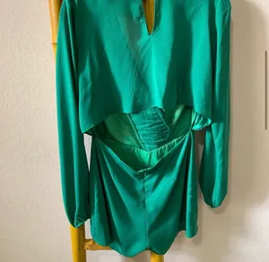 Ark & Co. Kelly Green Romper thumbnail 2