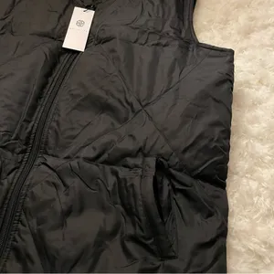 Socialite Black Quilted Oversized‎ Vest Small/Medium NWT thumbnail 4