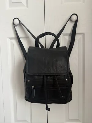NWT Vintage Beau Swan Spain Black Leather Backpack Purse thumbnail 2