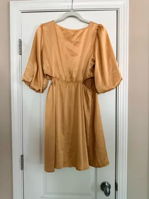 Dress  thumbnail 2